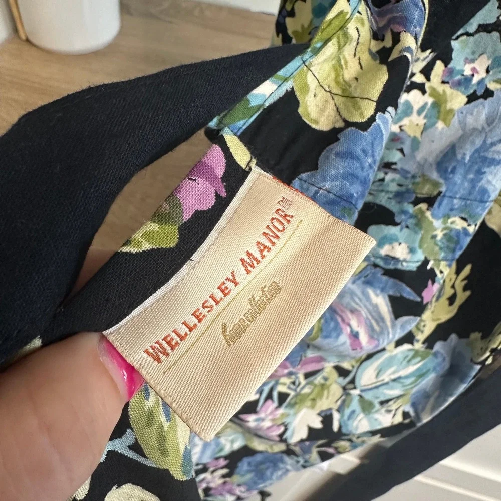 Wellesley Manor Apron Women's OS Blue Floral‎ Cotton Tie Waist Bow Cottagecore
